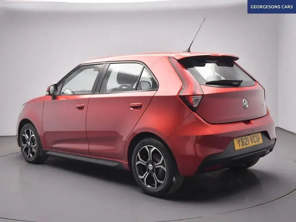 Used MG MG3 Exclusive 106 HP (77 kW) 2021 Red Hatchback