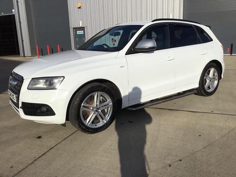 Used Audi SQ5 Comfort 2014 White SUV