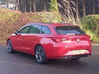 Used Seat Leon FR 130 HP (95 kW) 2020 Red Estate