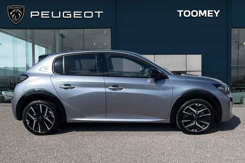 Nuevo Peugeot e-208 GT 113 kW (154 CV) 2026 Gris Utilitario