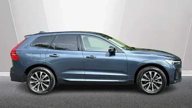 Usado Volvo XC60 Plus 197 CV (144 kW) 2023 Azul SUV