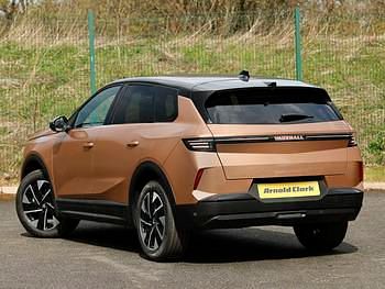 New Vauxhall Grandland X 145 HP (106 kW) 2026 Two coat premium metallic  impact copper SUV