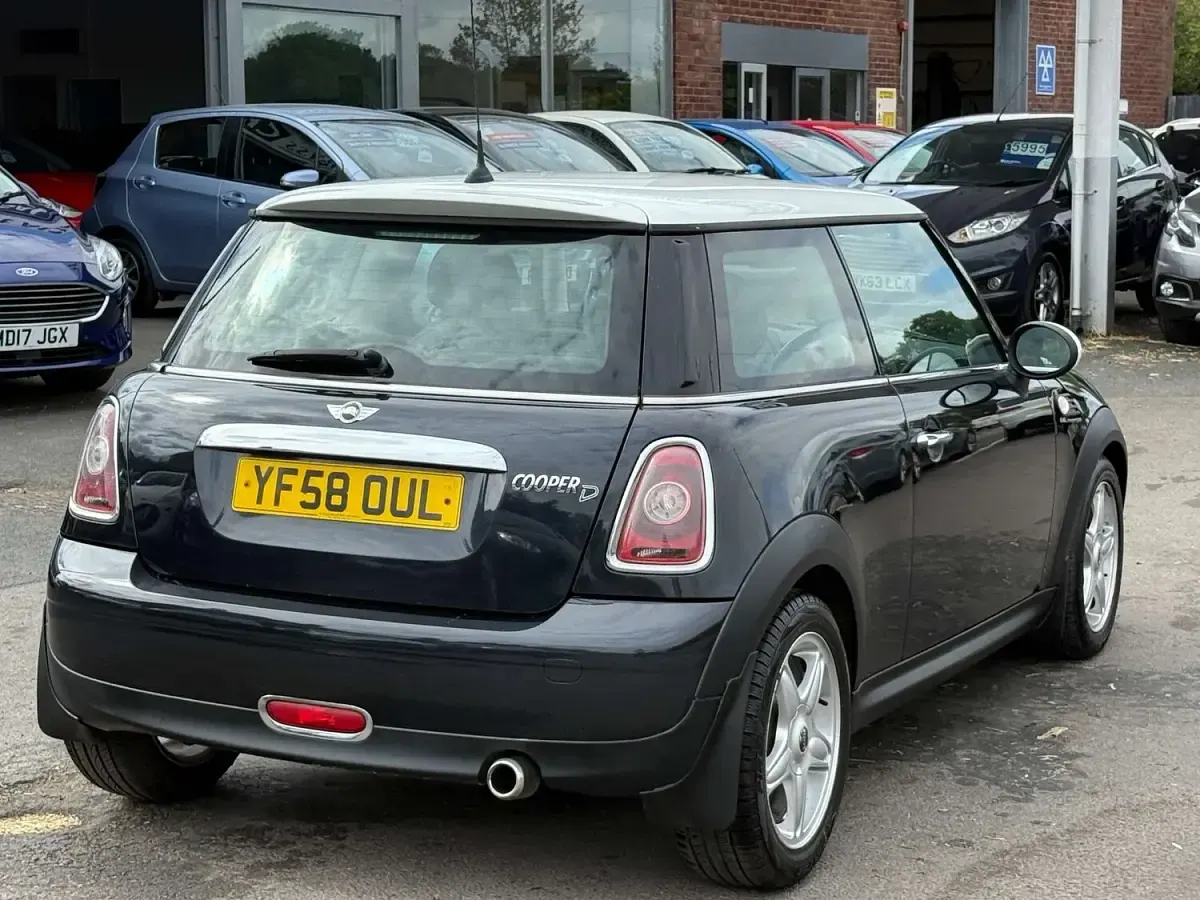 Used Mini Cooper D Hatch 2008 Black Hatchback