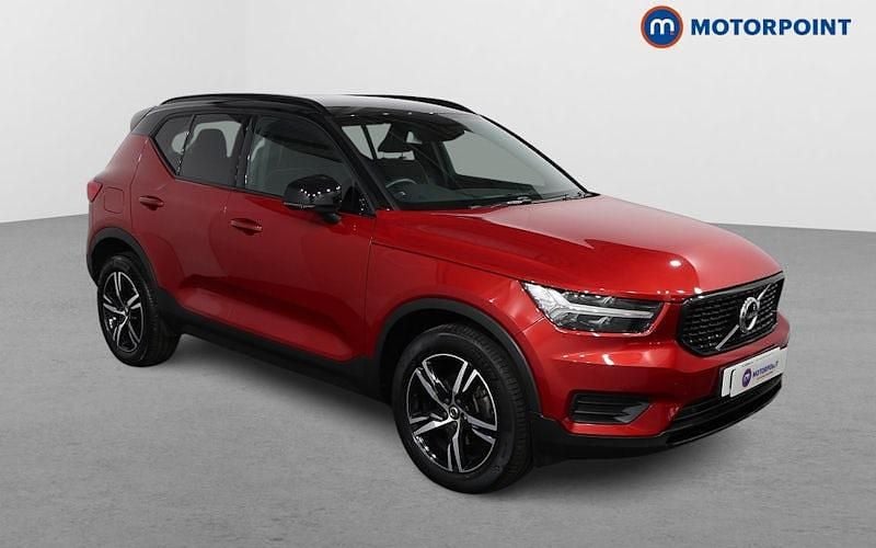 Used 2022 Volvo XC40 R-Design SUV | £26,149 (Fair price) - Image 1/4
