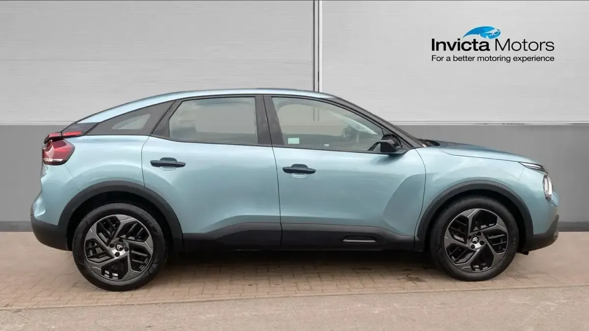 Usado Citroën C4 PureTech 101 HP (74 kW) 2023 Azul SUV