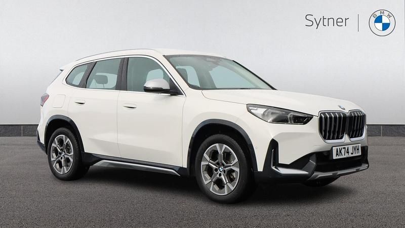 White Used 2024 BMW X1 xLine SUV | £37,000 (Expensive) - Image 1/4