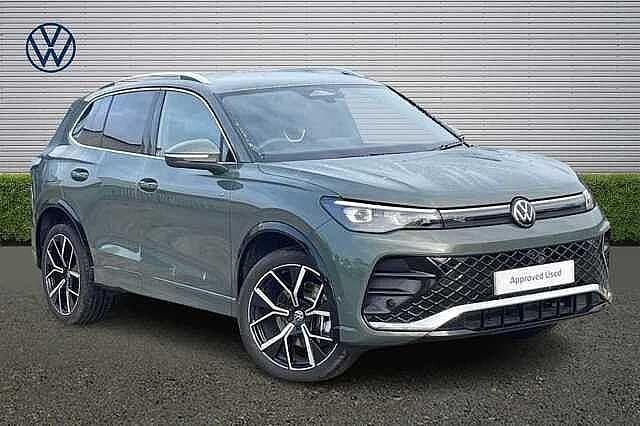 Used VW Tiguan R-line 272 HP (200 kW) 2025 Green SUV