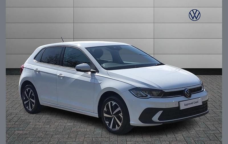 Used VW Polo Match 94 HP (69 kW) 2024 White Hatchback