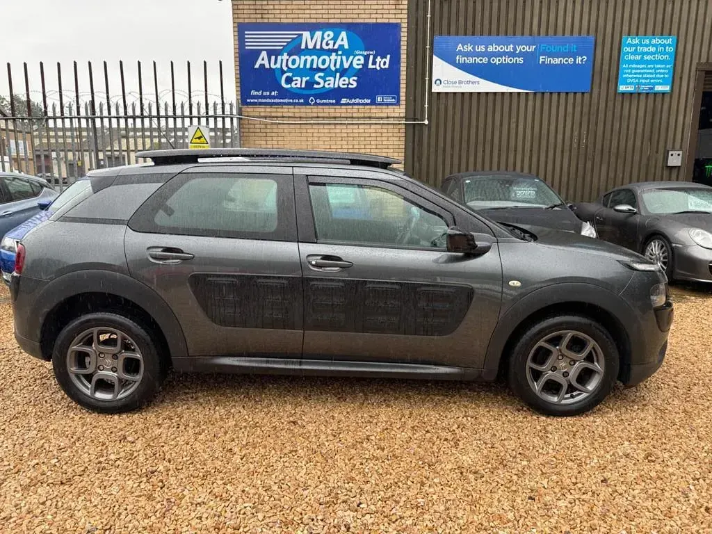 Used Citroën C4 Cactus Feel 2015 Grey Hatchback