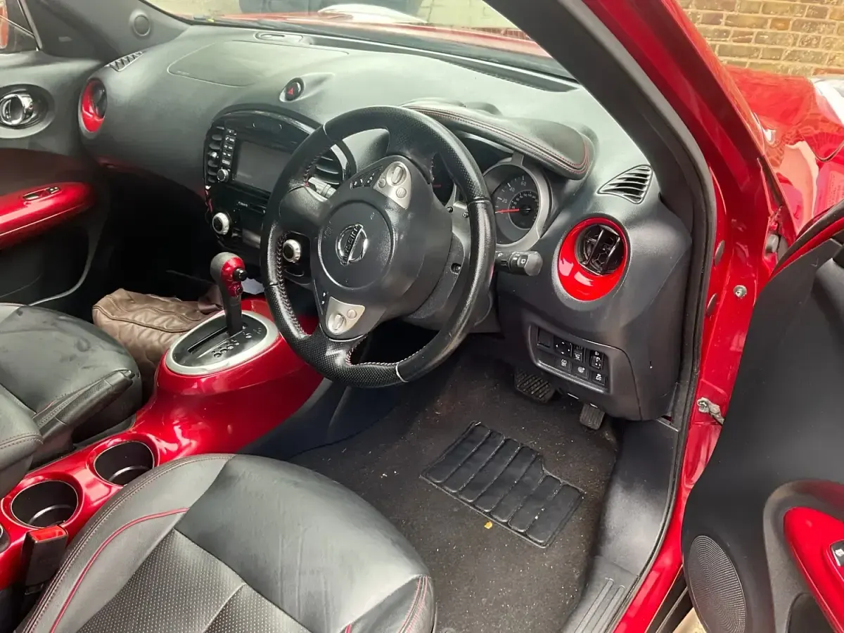 Used Nissan Juke Tekna 2017 Red SUV