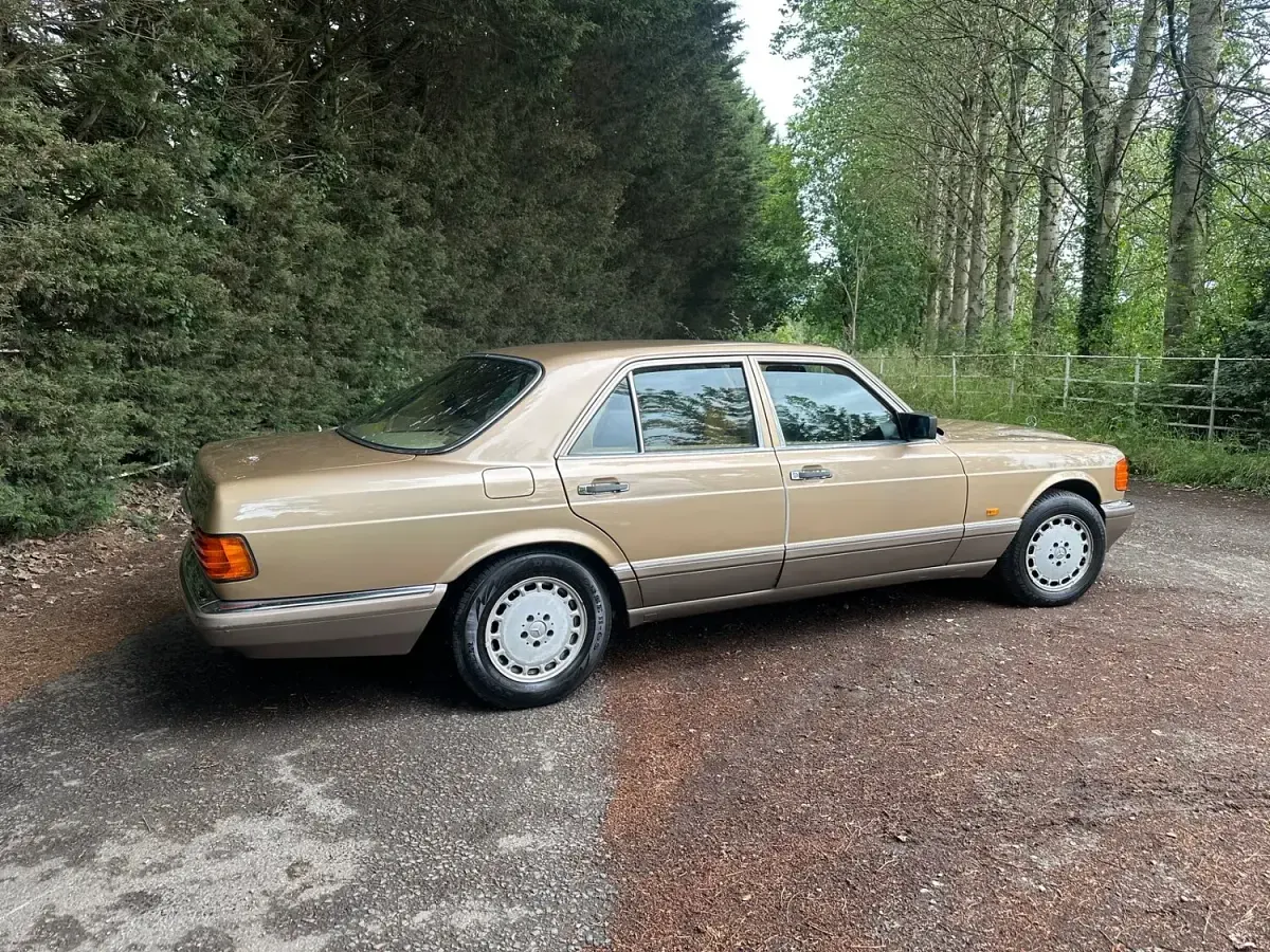 Used Mercedes S500 SE 1986 Gold Sedan