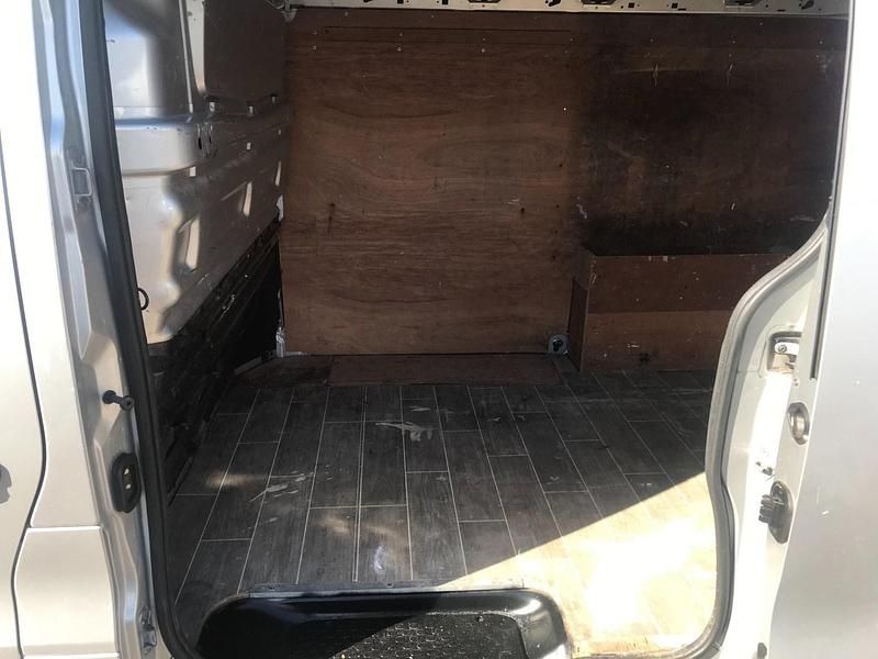 Used Renault Trafic Business 2016 Silver MPV