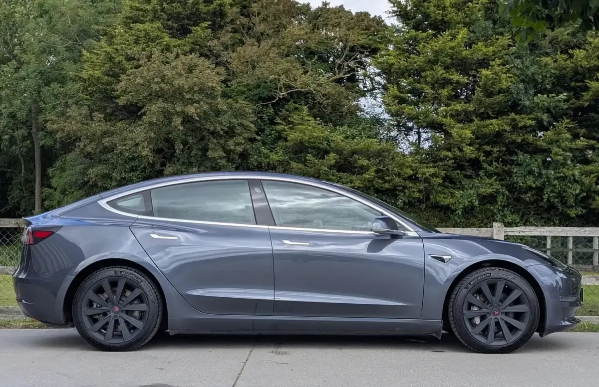 Used Tesla Model 3 Long Range AWD 77 kW (106 HP) 2020 Grey Sedan