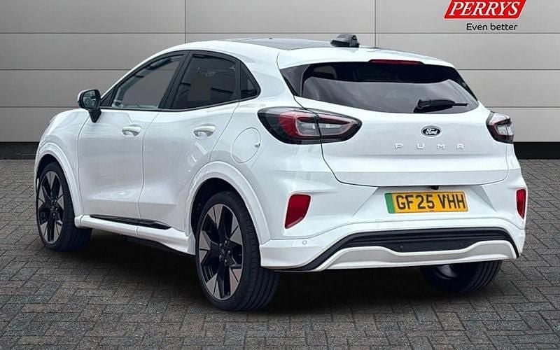 New Ford Puma Premium 167 HP (122 kW) 2025 SUV