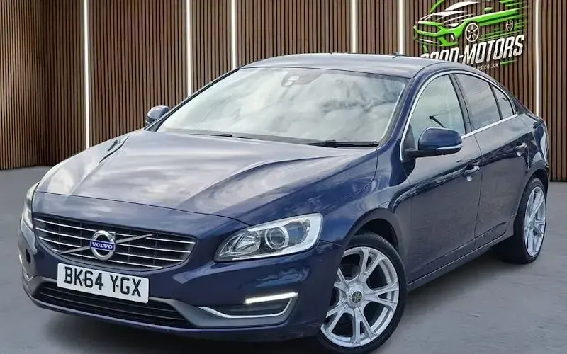 Used Volvo S60 SE Lux 181 HP (133 kW) 2015 Sedan