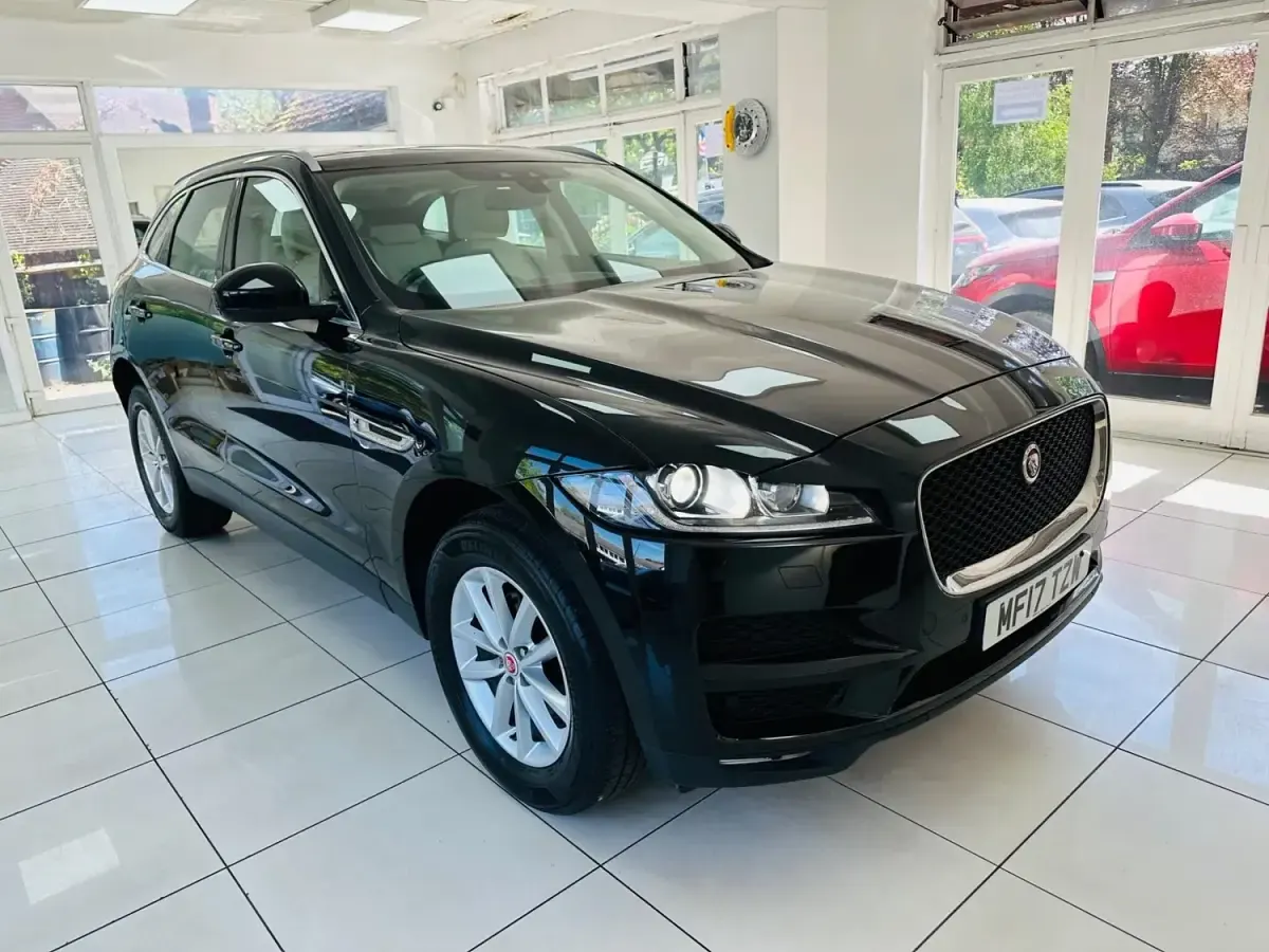 Usado Jaguar F-Pace Prestige 2017 Preto SUV