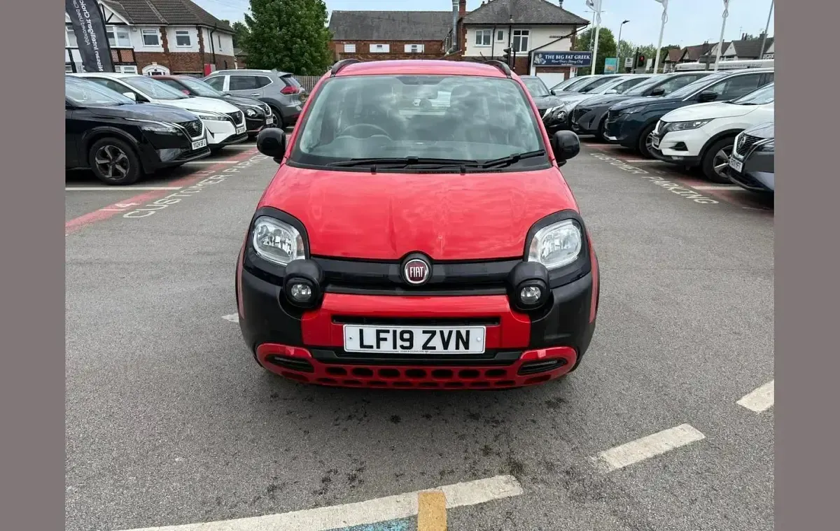 Used Fiat Panda 69 HP (50 kW) 2019 Red Hatchback
