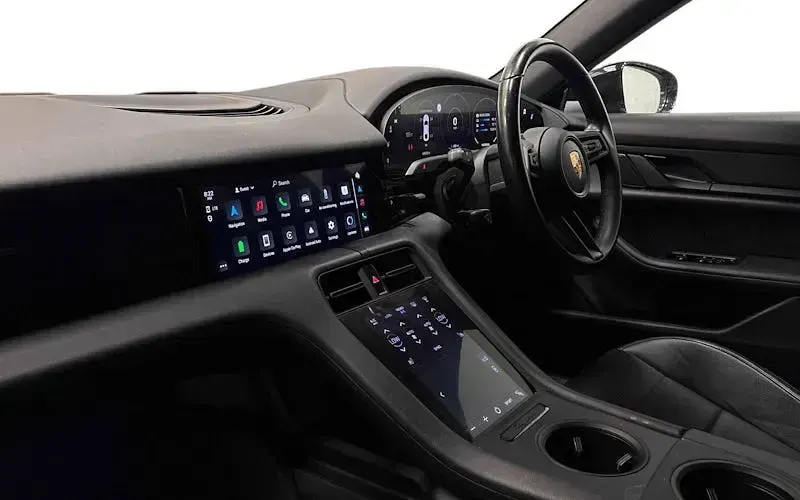 Used Porsche Taycan 300 kW (408 HP) 2023 Sedan