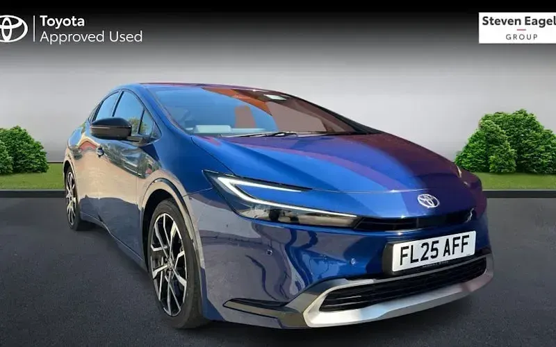 Used Toyota Prius 223 HP (164 kW) 2025 Hatchback