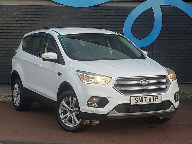 White Used 2017 Ford Kuga Zetec SUV | £7,998 (Good price) - Image 1/4