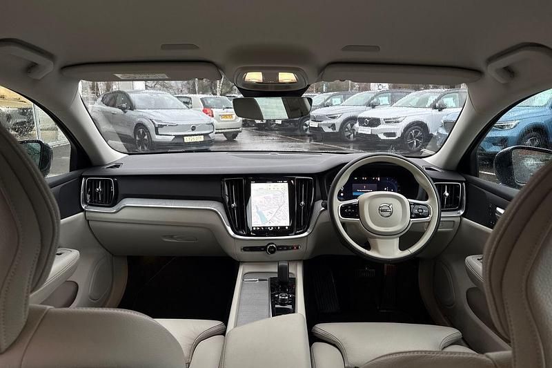 Used Volvo V60 Plus 197 HP (144 kW) 2025 Blue Estate