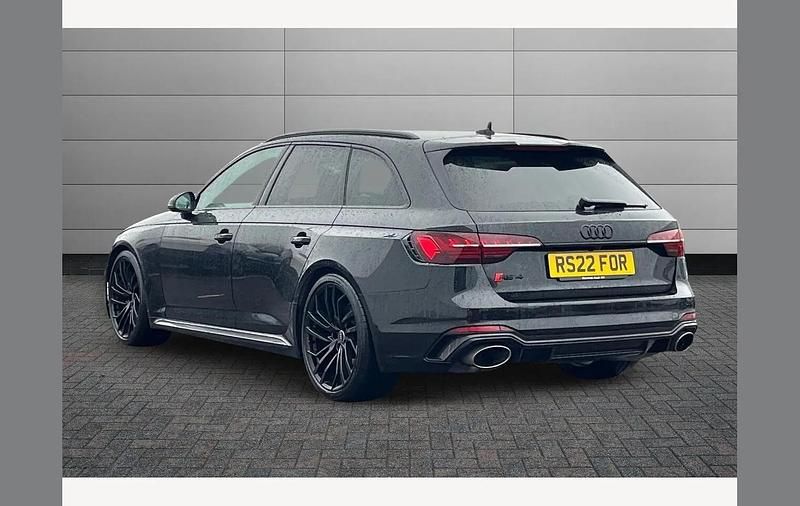 Used Audi RS4 Advanced 450 HP (330 kW) 2022 Mythos black Estate