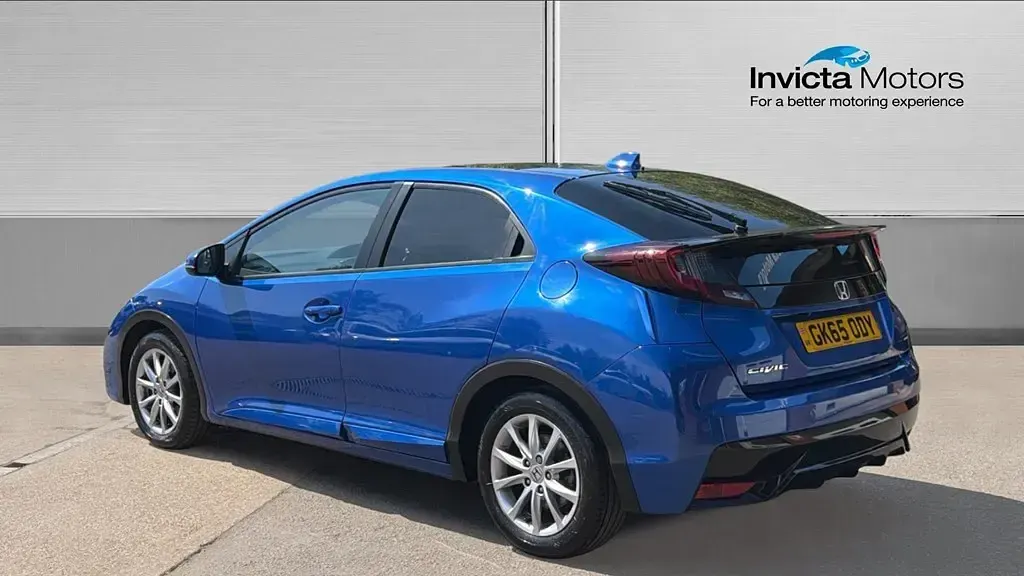 Używany Honda Civic SR 120 KM (88 kW) 2015 Niebieski Hatchback