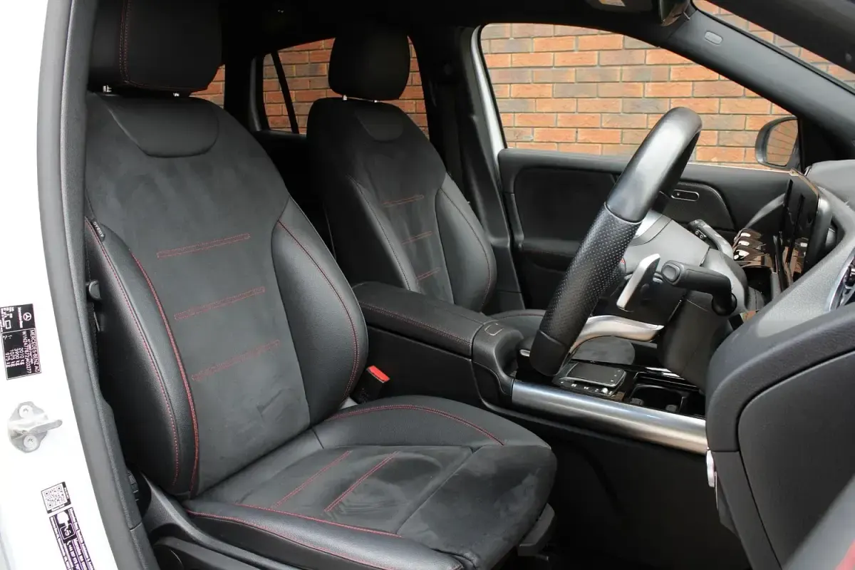 Used Mercedes GLA200 AMG line 163 HP (119 kW) 2022 White SUV