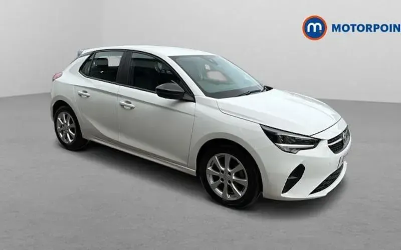 Used Vauxhall Corsa Design Edition 101 HP (74 kW) 2023 Hatchback