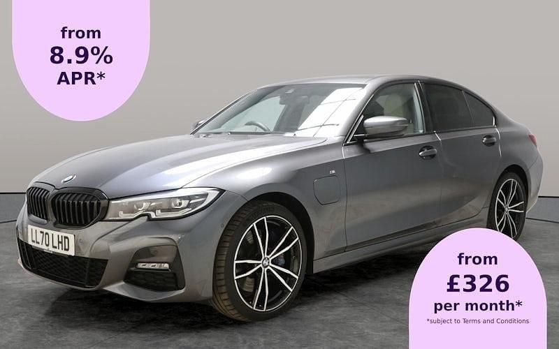 Used 2022 BMW 330e M Sport Sedan | £22,215 (Super price) - Image 1/3