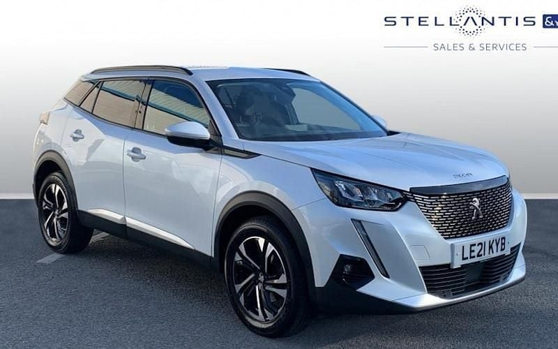 Used Peugeot 2008 Allure Premium 101 HP (74 kW) 2021 White SUV