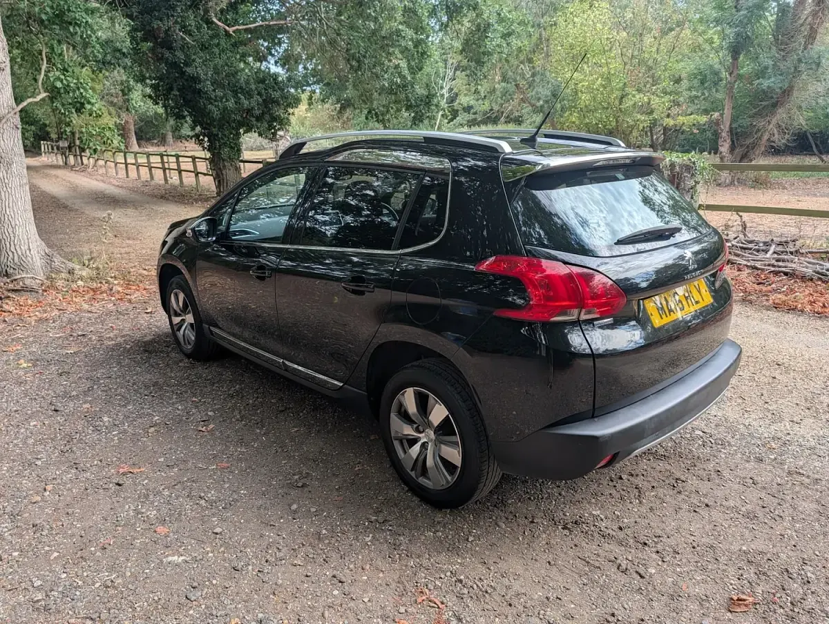 Used Peugeot 2008 Allure 82 HP (60 kW) 2016 Black SUV