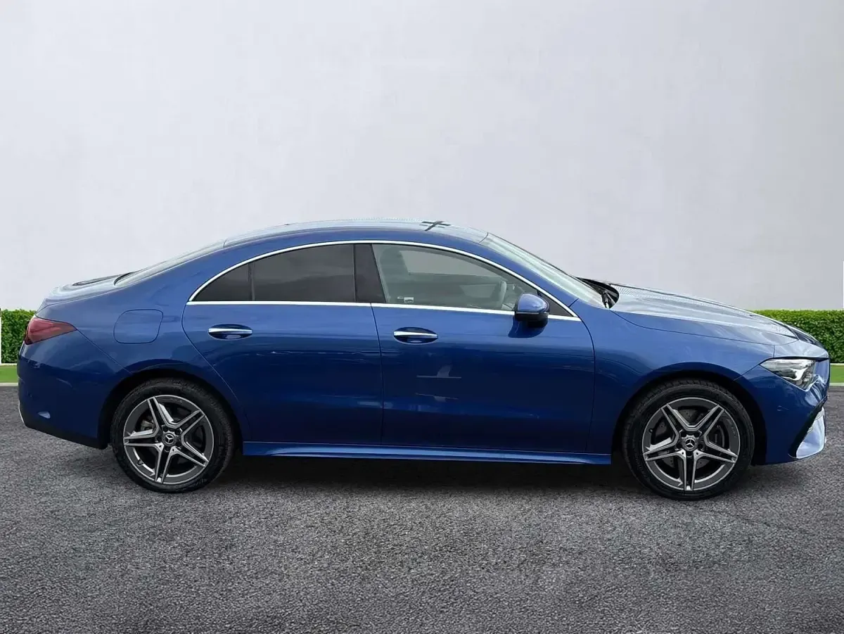 Used Mercedes CLA250e Executive 218 HP (160 kW) 2025 Blue Coupe