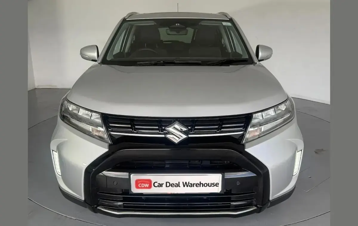 Used Suzuki Vitara 116 HP (85 kW) 2025 Silver SUV