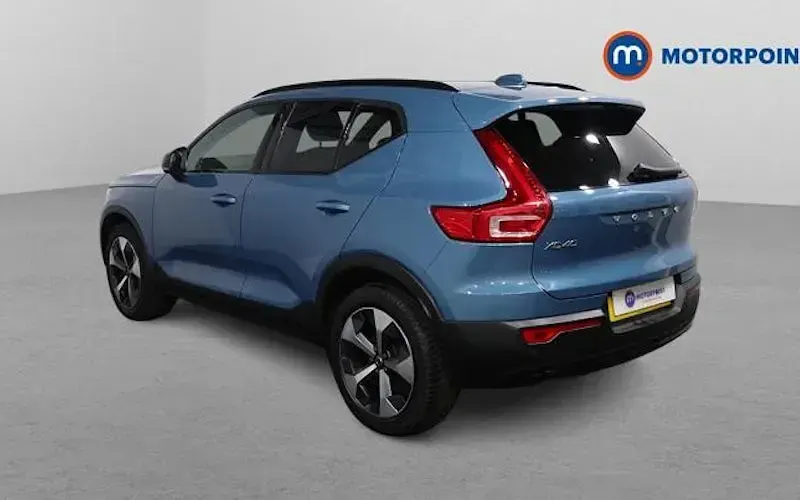 Used Volvo XC40 Ultimate 197 HP (144 kW) 2022 Blue SUV