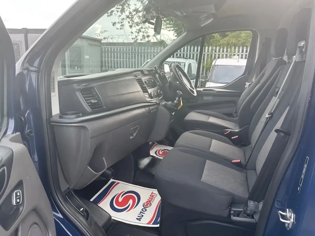 Used Ford Transit Custom 130 HP (95 kW) 2019 Blue Van