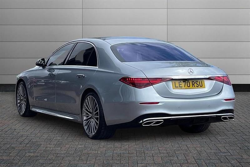 Used Mercedes S500L AMG Line Premium Plus 435 HP (319 kW) 2021 High tech silver Sedan