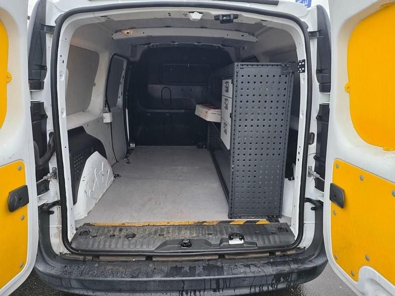 Used Renault Kangoo Business 44 kW (60 HP) 2019 White MPV
