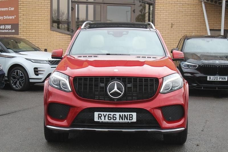 Used Mercedes GLS350 258 HP (189 kW) 2017 Red SUV