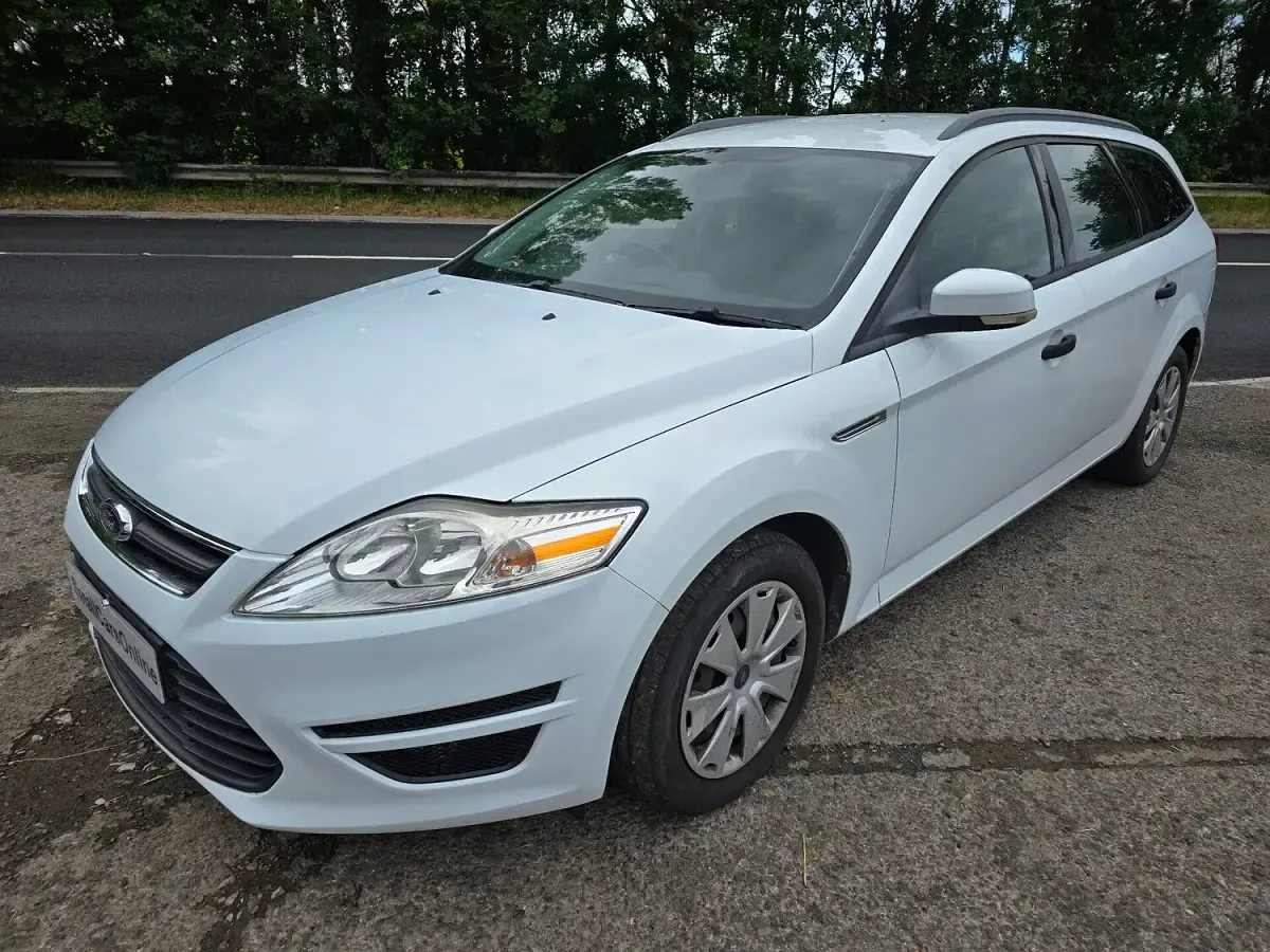 Used Ford Mondeo 140 HP (102 kW) 2013 White Estate