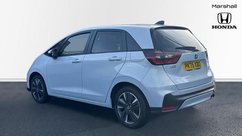 Used Honda Jazz Advance 122 HP (89 kW) 2025 Premium plus paint  sunlight white Hatchback