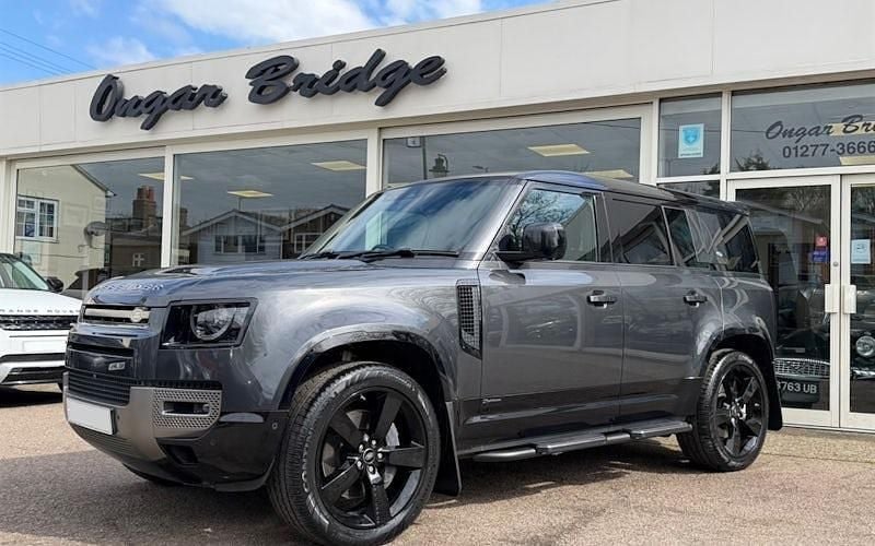 Used Land Rover Defender SE Dynamic 249 HP (183 kW) 2025 SUV