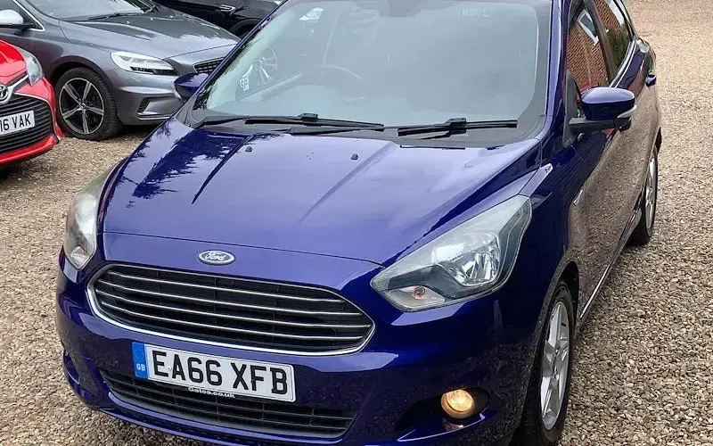 Used Ford Ka Plus Zetec 86 HP (63 kW) 2016 Blue Hatchback