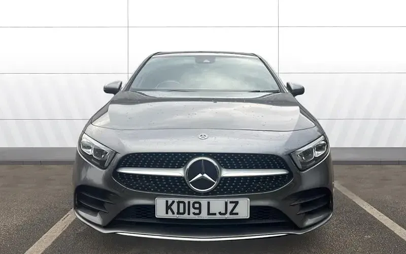 Used Mercedes A180 AMG line 136 HP (100 kW) 2020 Hatchback