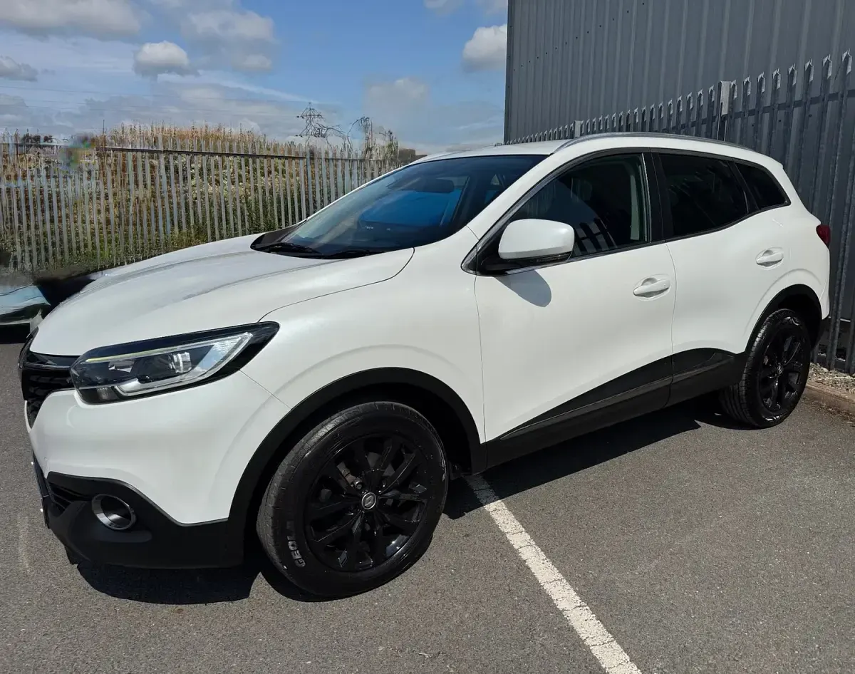Used Renault Kadjar Dynamique 130 HP (95 kW) 2016 White SUV