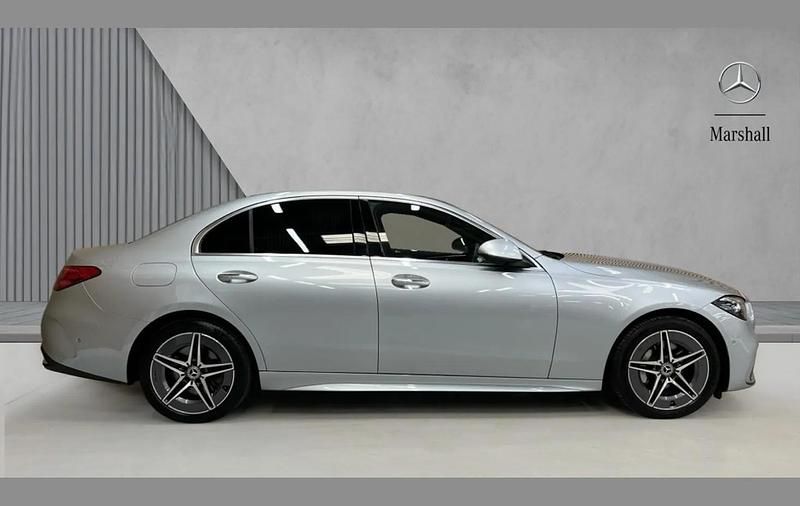 Usado Mercedes C300e AMG Line Premium Plus 313 HP (230 kW) 2024 Prateado Sedan