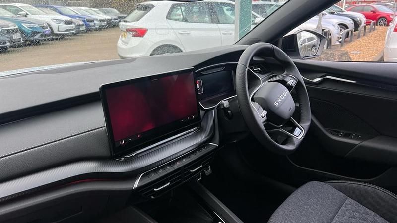 Used Skoda Octavia SportLine 150 HP (110 kW) 2026 Moon white metallic Estate