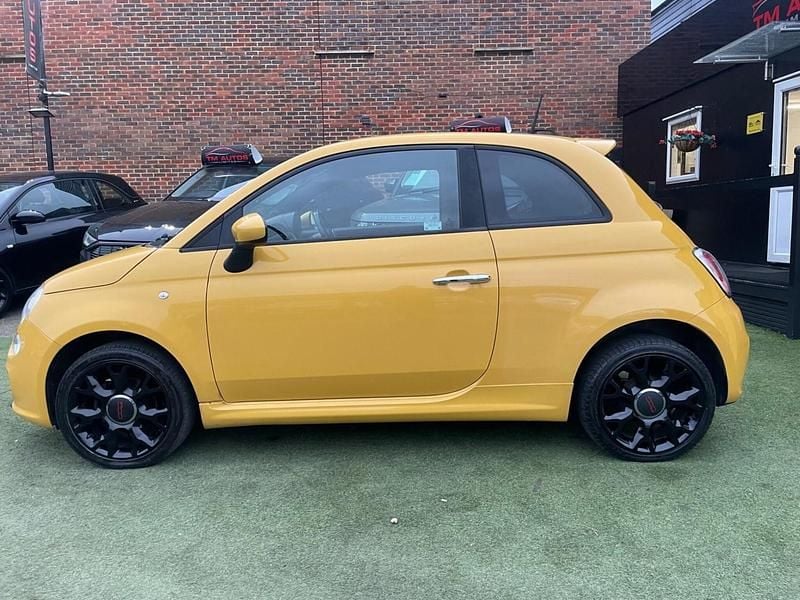 Used Fiat 500 S 69 HP (50 kW) 2015 Yellow Hatchback