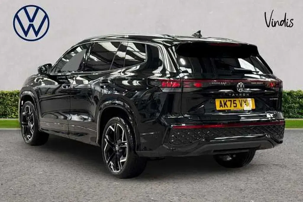 Used VW Tayron R-line Edition 272 HP (200 kW) 2026 Black SUV