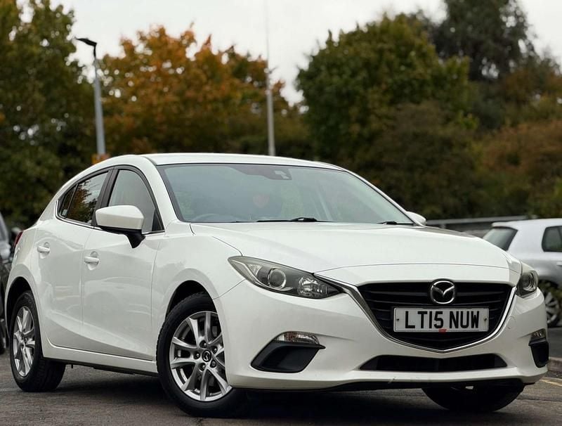 White Used 2015 Mazda 3 Hatchback | £4,490 (Good price) - Image 1/4